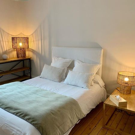 Le Clos Saint Honore Hotel Fontainebleau Bagian luar foto