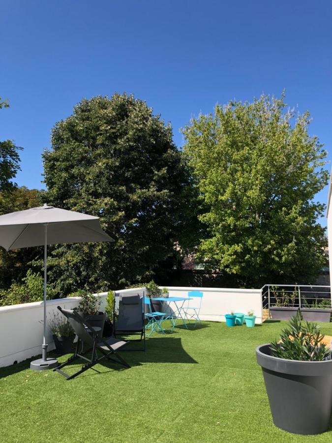 Le Clos Saint Honore Hotel Fontainebleau Bagian luar foto