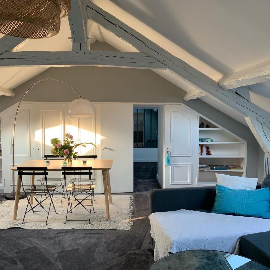 Le Clos Saint Honore Hotel Fontainebleau Bagian luar foto