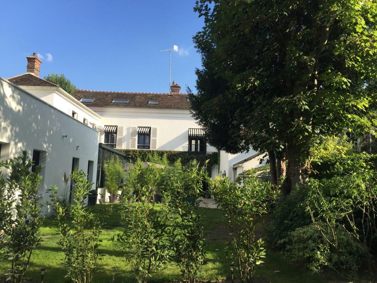 Le Clos Saint Honore Hotel Fontainebleau Bagian luar foto