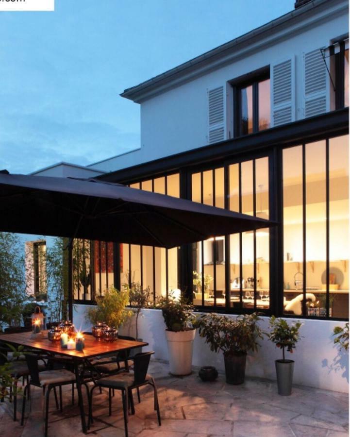Le Clos Saint Honore Hotel Fontainebleau Bagian luar foto