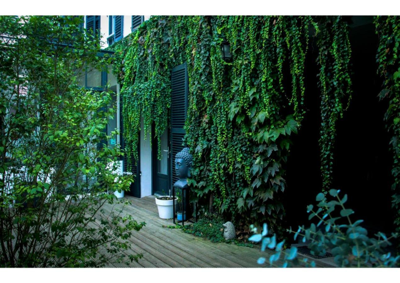 Le Clos Saint Honore Hotel Fontainebleau Bagian luar foto